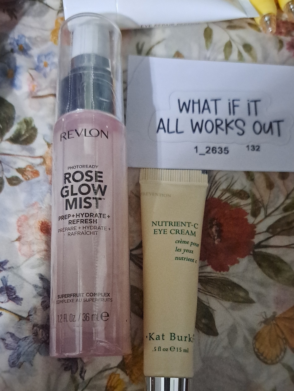Makeup Bundle - Picture 6 of 8